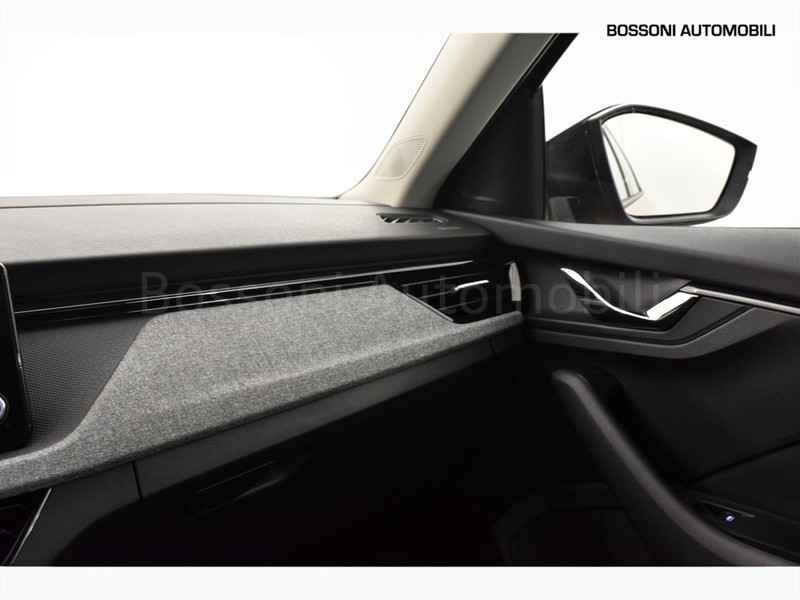 25 - Skoda Kamiq 1.0 tsi 115cv style dsg