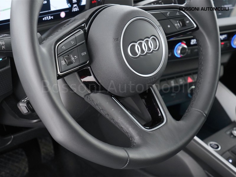 25 - Audi A1 sportback 30 1.0 tfsi 116cv s line edition s tronic