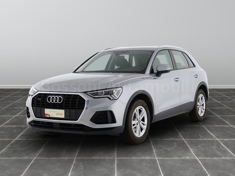 1 - Audi Q3 40 2.0 tfsi business quattro s tronic