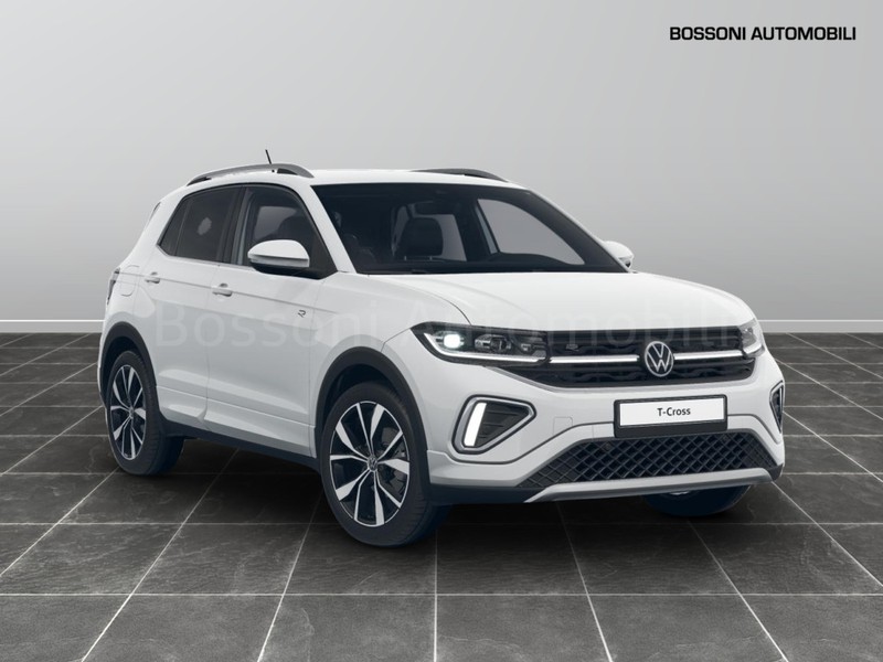7 - Volkswagen T-Cross 1.0 tsi 115cv r-line