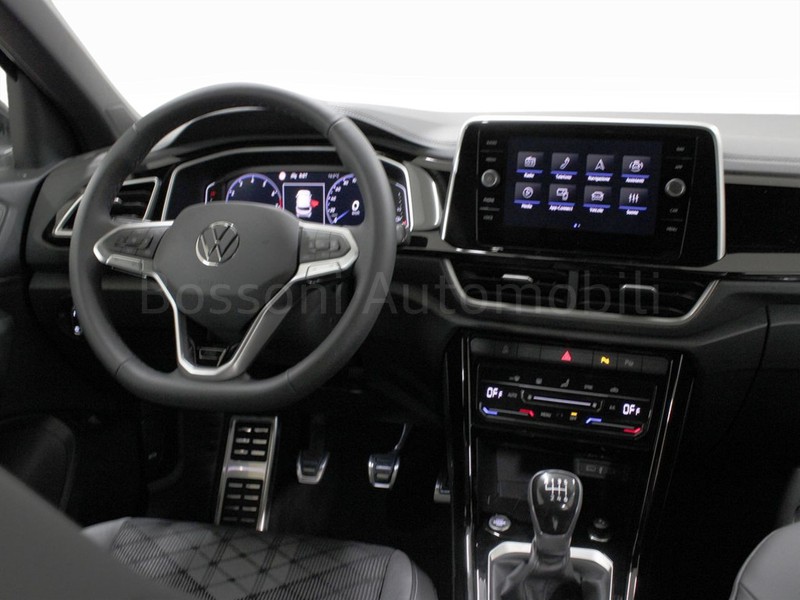 7 - Volkswagen T-Roc 1.5 tsi act r line