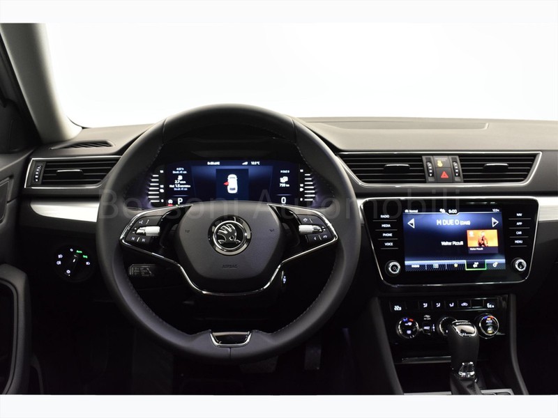 7 - Skoda Superb iv wagon 1.4 tsi plug-in-hybrid executive dsg