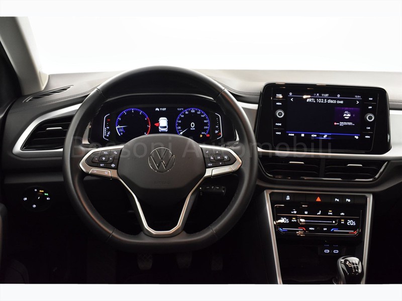 7 - Volkswagen T-Roc 1.0 tsi 110cv life