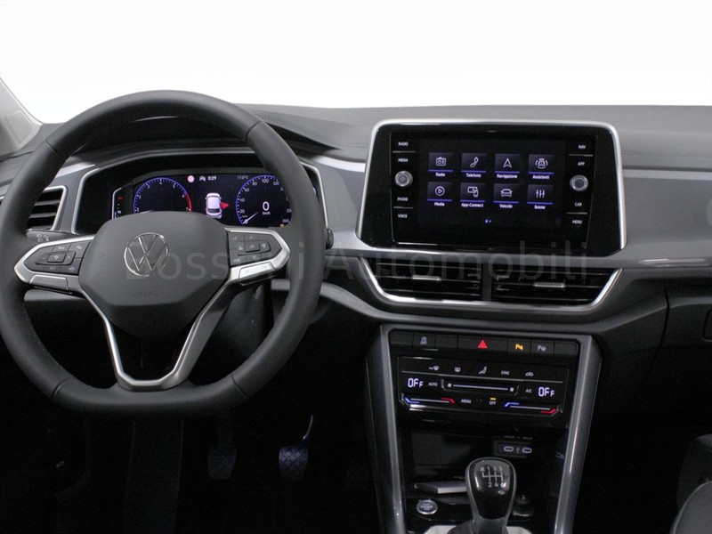 7 - Volkswagen T-Roc 1.5 tsi act style