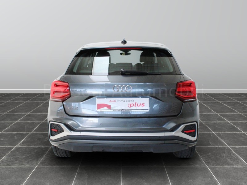 13 - Audi Q2 30 2.0 tdi s line edition
