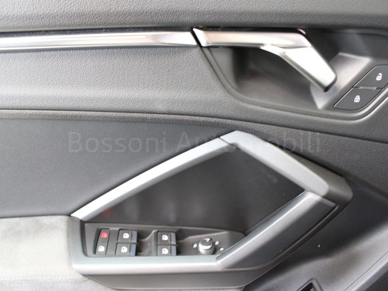 13 - Audi Q3 sportback 40 2.0 tdi 200cv s line edition quattro s tronic
