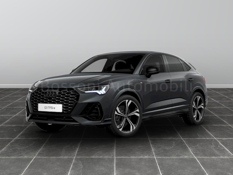 1 - Audi Q3 sportback 45 1.4 tfsi e identity black s tronic