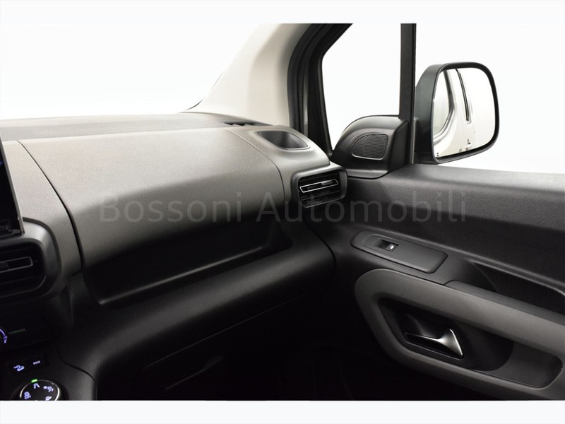 25 - Peugeot Rifter standard 1.2 puretech allure eat s&s