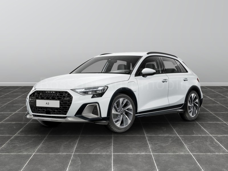 1 - Audi A3 allstreet 1.5 tfsi e 204cv business advanced s tronic