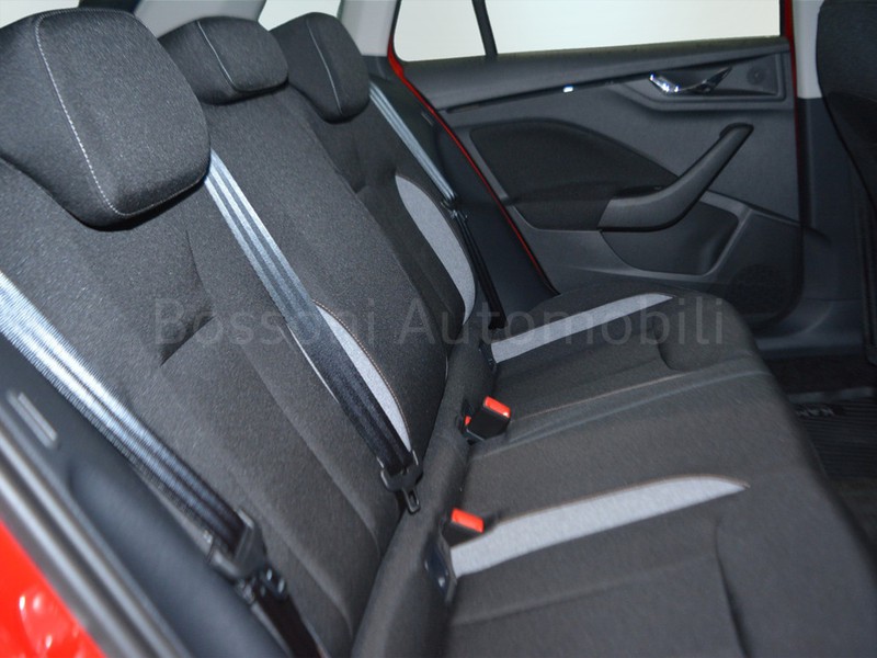 7 - Skoda Kamiq 1.0 tsi 115cv style dsg