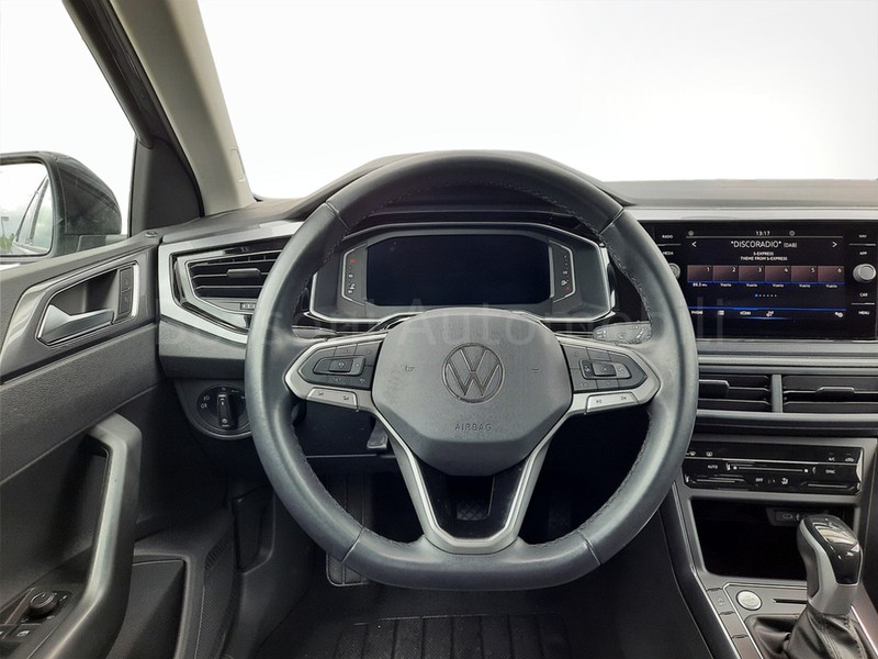 7 - Volkswagen Polo 1.0 tsi 110cv style dsg