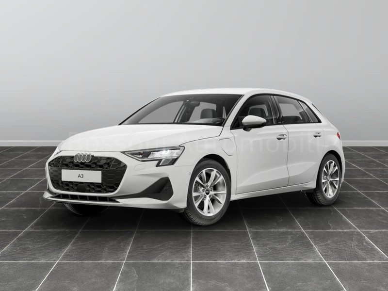 1 - Audi A3 sportback 1.5 tfsi e 204cv business s tronic