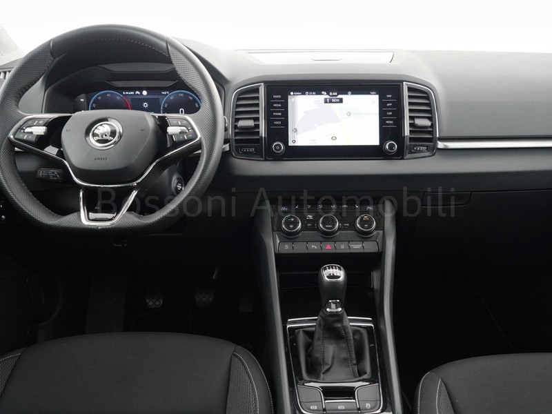 7 - Skoda Karoq 2.0 tdi evo scr 115cv executive