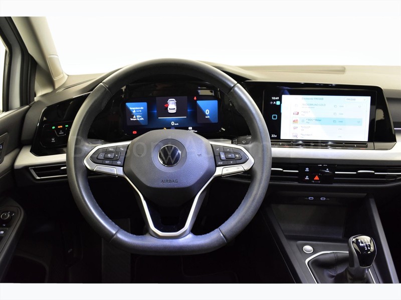 7 - Volkswagen Golf 2.0 tdi scr 115cv life