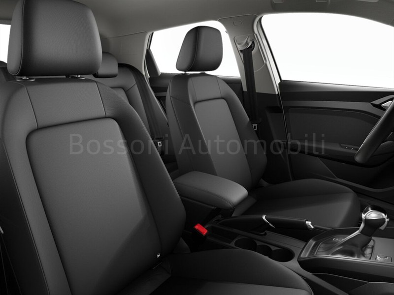 7 - Audi A1 allstreet 30 1.0 tfsi 116cv business s tronic