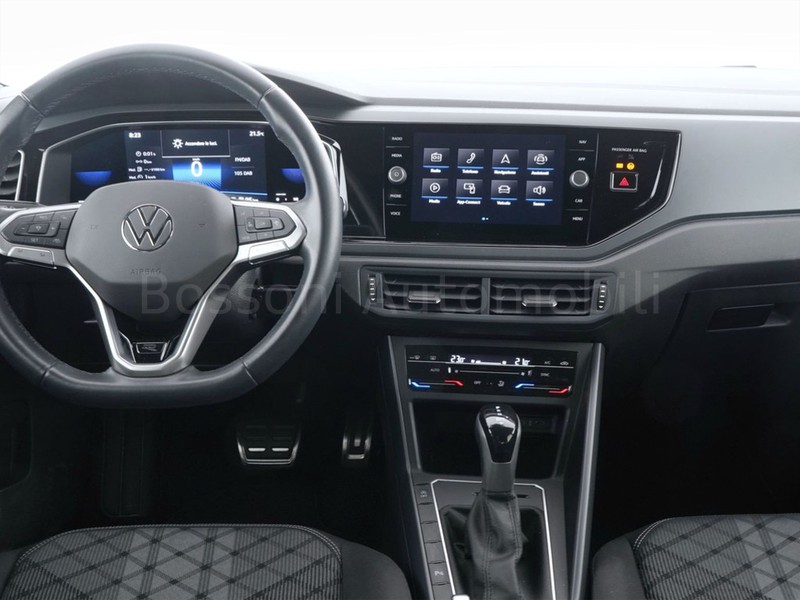7 - Volkswagen Polo 1.0 tsi 110cv r line dsg