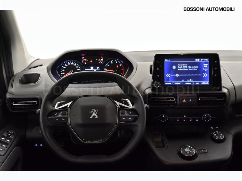 7 - Peugeot Rifter standard 1.2 puretech allure eat s&s