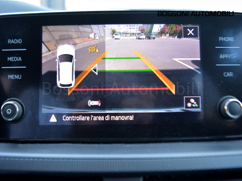 19 - Skoda Kamiq 1.0 tsi 110cv ambition dsg