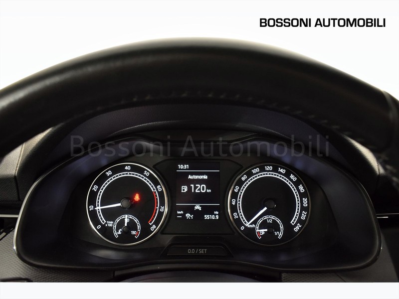 19 - Skoda Kamiq 1.0 tsi 110cv ambition
