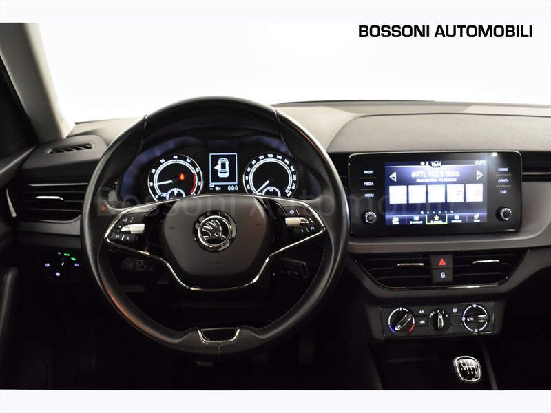 7 - Skoda Kamiq 1.0 tsi 110cv ambition