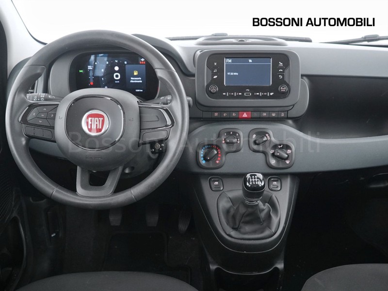 7 - Fiat Panda pandina 1.0 firefly hybrid 70cv s&s