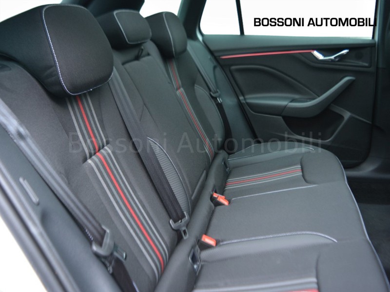 7 - Skoda Kamiq 1.0 tsi 115cv monte carlo