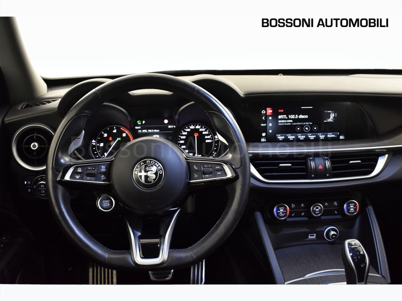 7 - Alfa Romeo Stelvio 2.2 turbo 210cv ti q4 at8