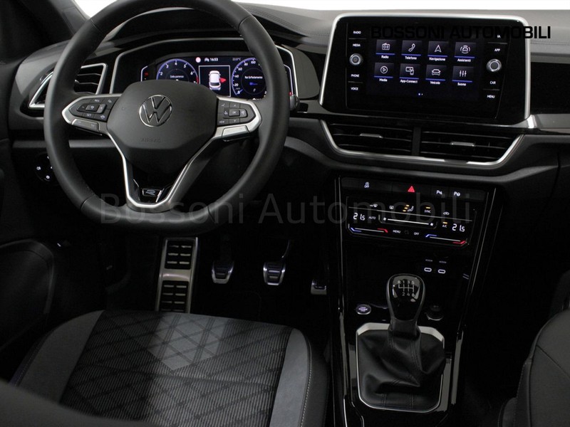 7 - Volkswagen T-Roc 1.5 tsi act r line