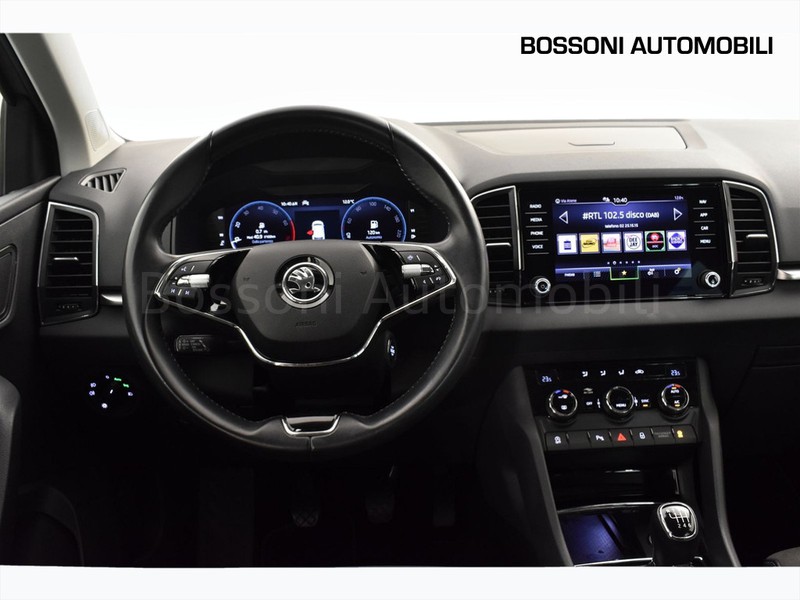 7 - Skoda Karoq 1.0 tsi 110cv executive