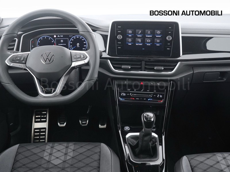 7 - Volkswagen T-Roc 1.0 tsi 115cv r-line plus