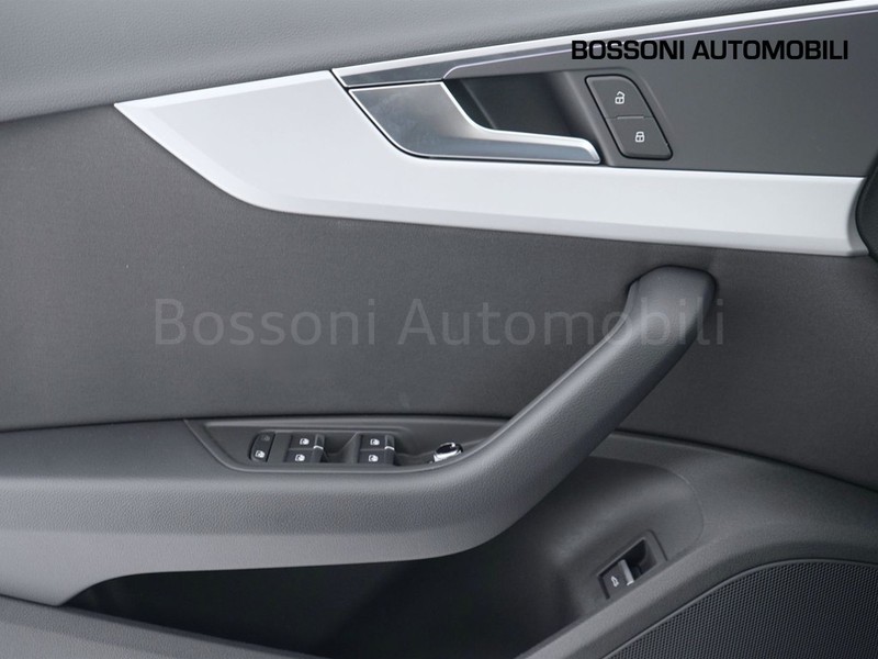 13 - Audi A4 avant 40 2.0 tdi mhev 204cv business advanced quattro s tronic