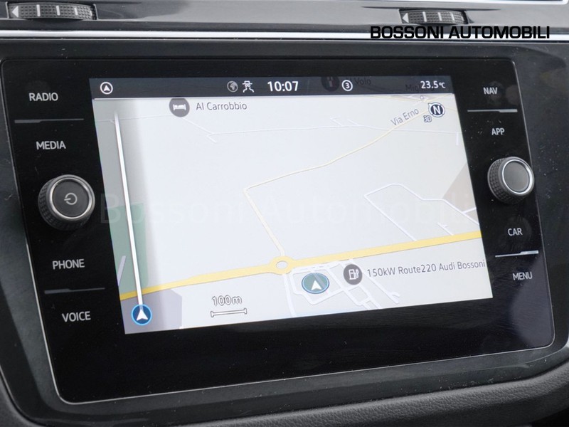 31 - Volkswagen Tiguan 2.0 tdi scr 150cv r-line dsg