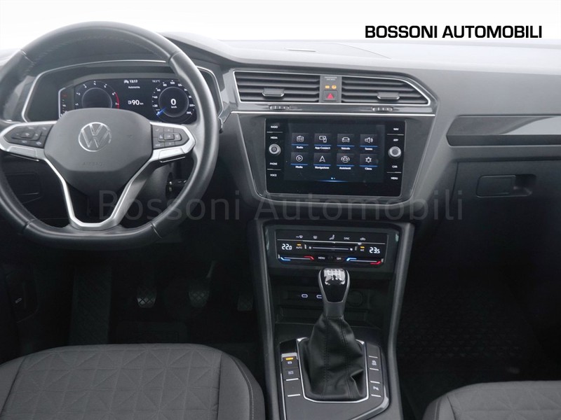 7 - Volkswagen Tiguan 1.5 tsi act 130cv life