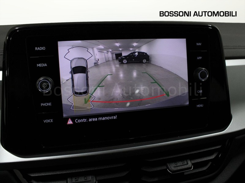 25 - Volkswagen T-Roc 1.0 tsi 115cv sport