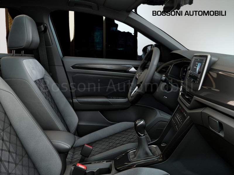 7 - Volkswagen T-Roc 1.5 tsi act r-line plus