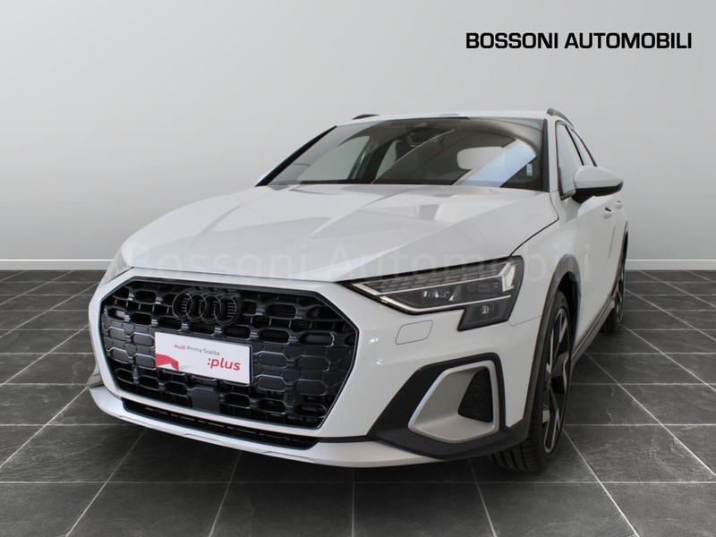 1 - Audi A3 allstreet 2.0 tdi 150cv identity contrast s tronic