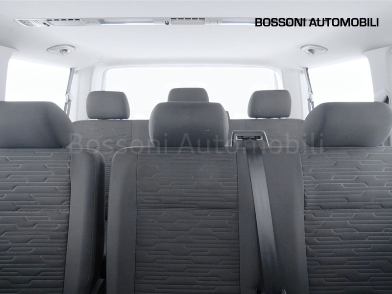 25 - Volkswagen VIC T6.1 Caravelle t6.1 2.0 tdi 150cv comfortline p.c. dsg7