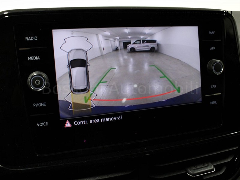 25 - Volkswagen T-Roc 1.0 tsi 115cv r-line plus