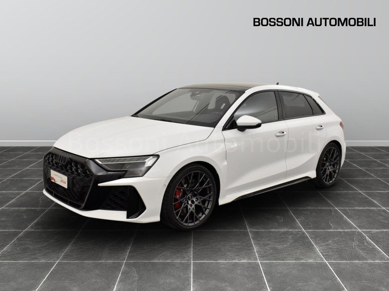1 - Audi RS3 sportback 2.5 tfsi quattro