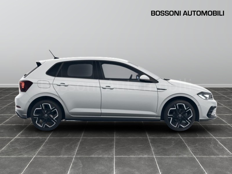 7 - Volkswagen Polo 1.0 tsi 95cv r-line plus