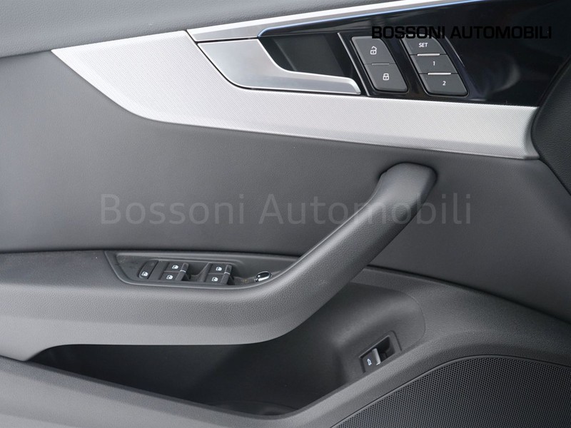 13 - Audi A4 allroad allroad 40 2.0 tdi mhev 204cv identity contrast quattro s tronic