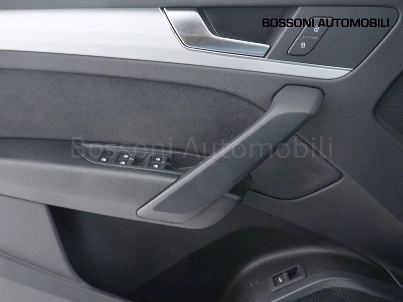 13 - Audi Q5 sportback 40 2.0 tdi mhev 12v s line quattro s tronic