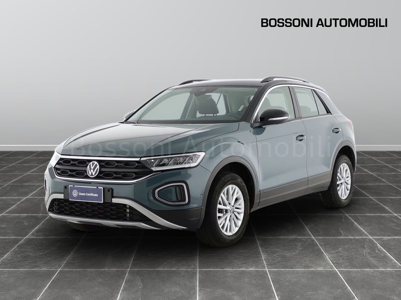 1 - Volkswagen T-Roc 1.5 tsi act life dsg