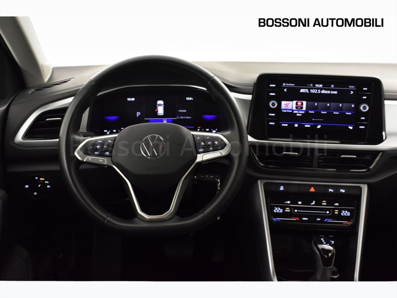 7 - Volkswagen T-Roc 1.5 tsi act life dsg