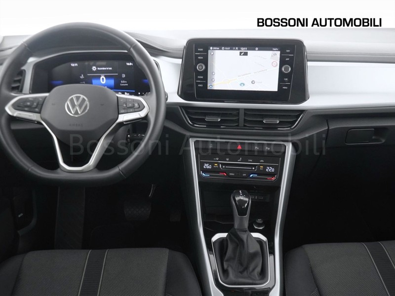 7 - Volkswagen T-Roc 1.5 tsi act life dsg