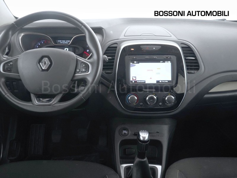 7 - Renault Captur 0.9 tce 90cv business e6d