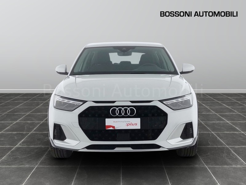 13 - Audi A1 citycarver 30 1.0 tfsi 110cv admired s tronic
