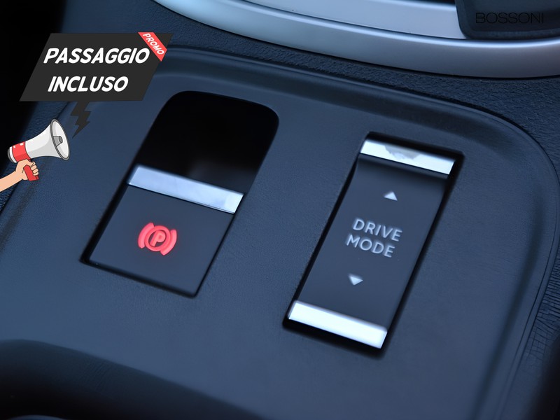 19 - Jeep Avenger 1.2 turbo e-hybrid mhev 110cv summit fwd edct6