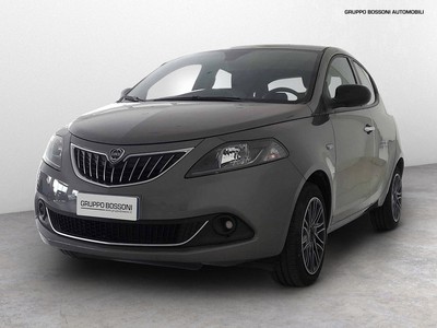 Lancia Ypsilon 1.0 firefly hybrid 70cv gold