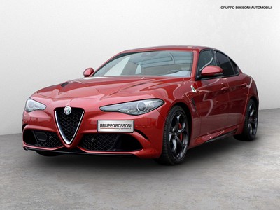 Alfa Romeo Giulia berlina 2.9 v6 t 510cv quadrifoglio auto
